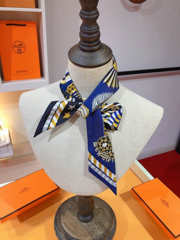 Hermes silk ribbon 5X86cm E27 (2)