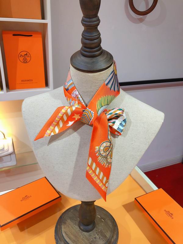 Hermes silk ribbon 5X86cm E27 (29)