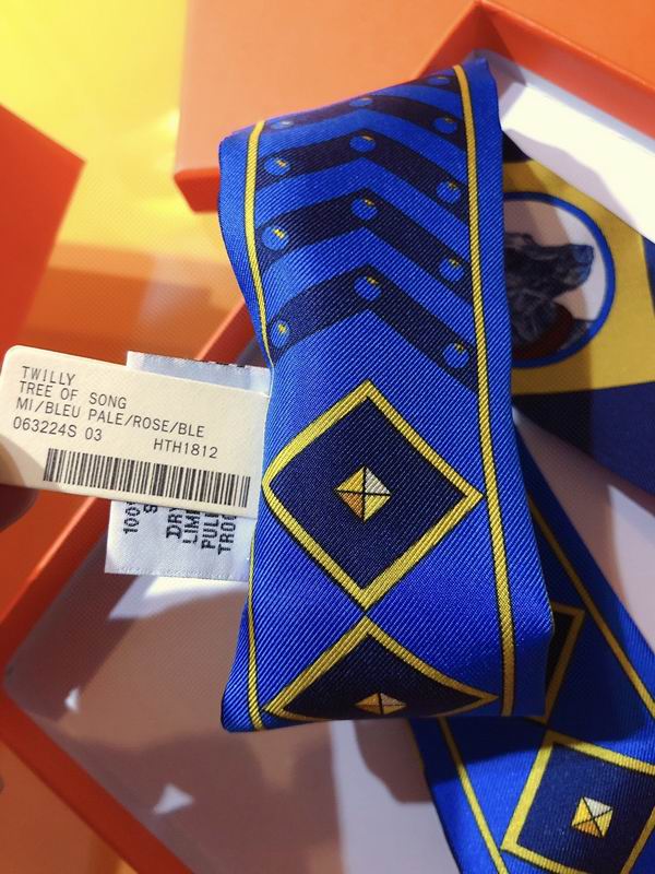 Hermes silk ribbon 5X86cm E32 (32)