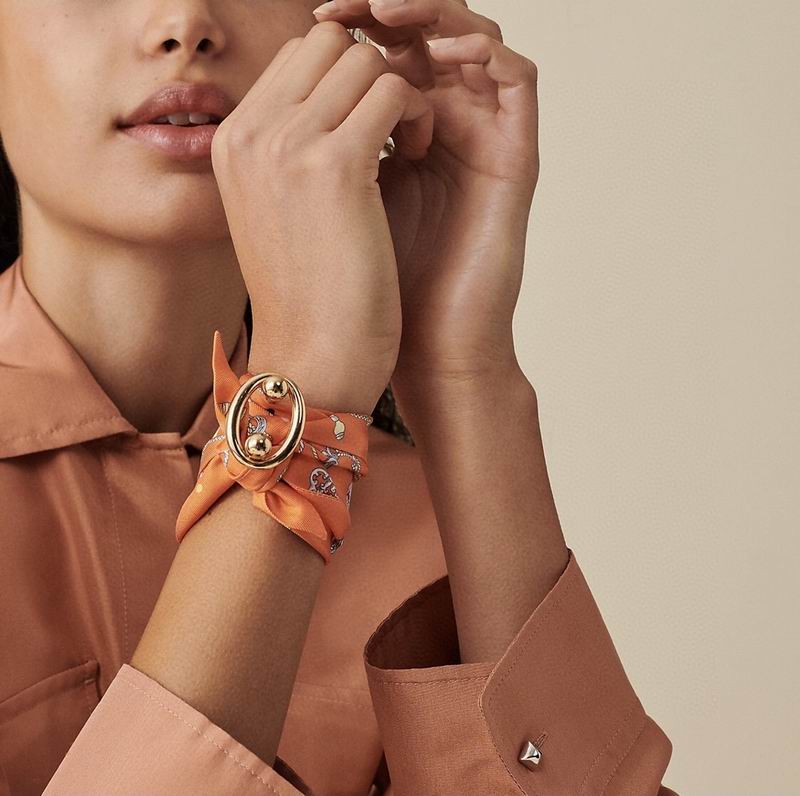 Hermes silk ribbon 5X86cm E36 (25)