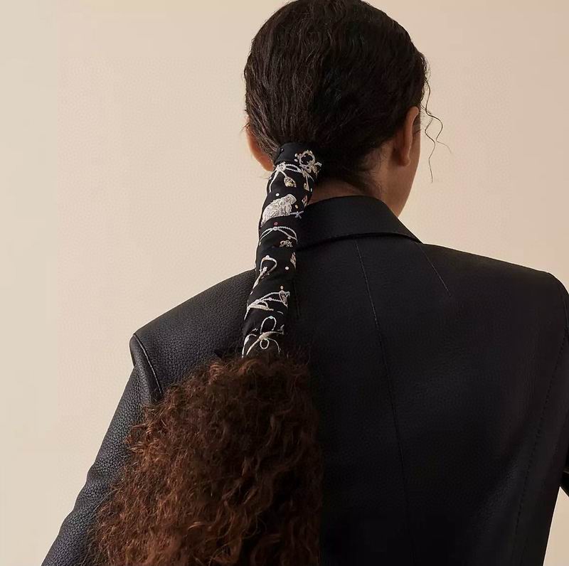 Hermes silk ribbon 5X86cm E36 (7)