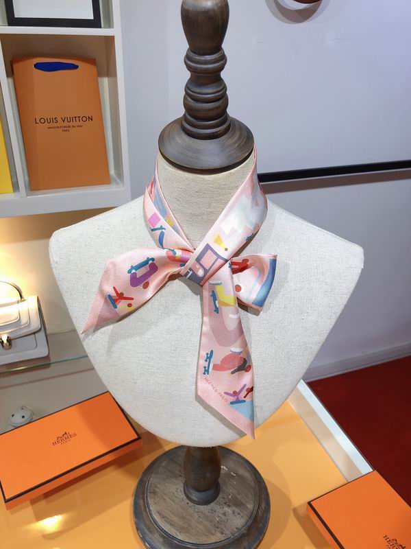 Hermes silk ribbon 5X86cm E37 (1)