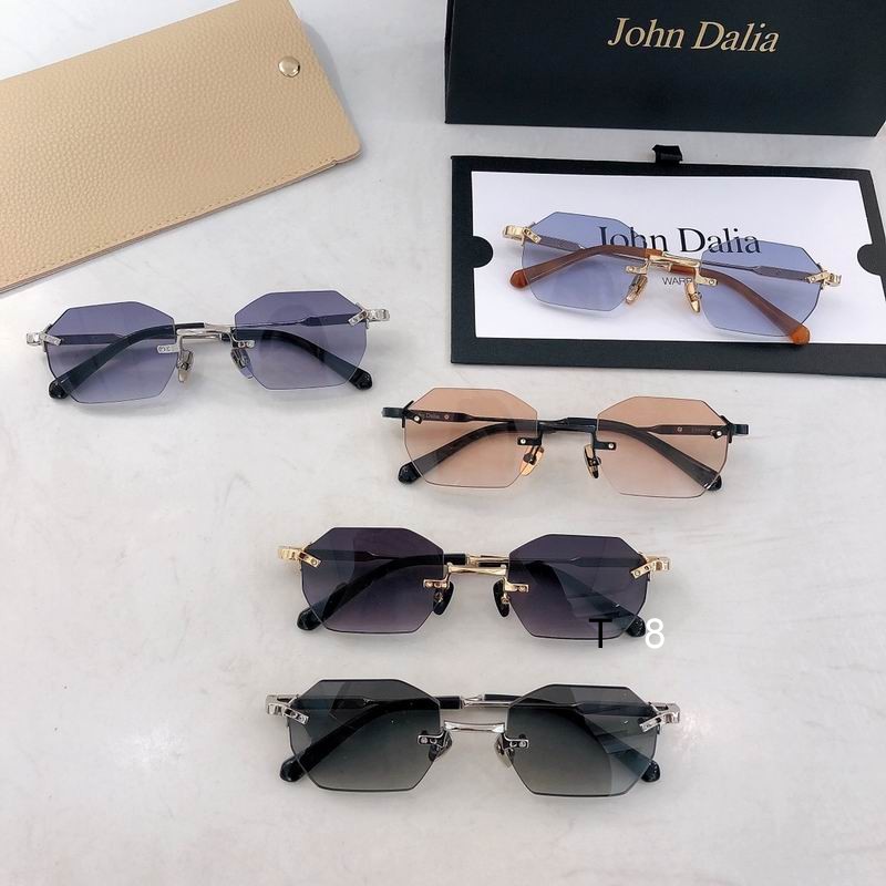 John Dalia CURIS 52 22-145 H08