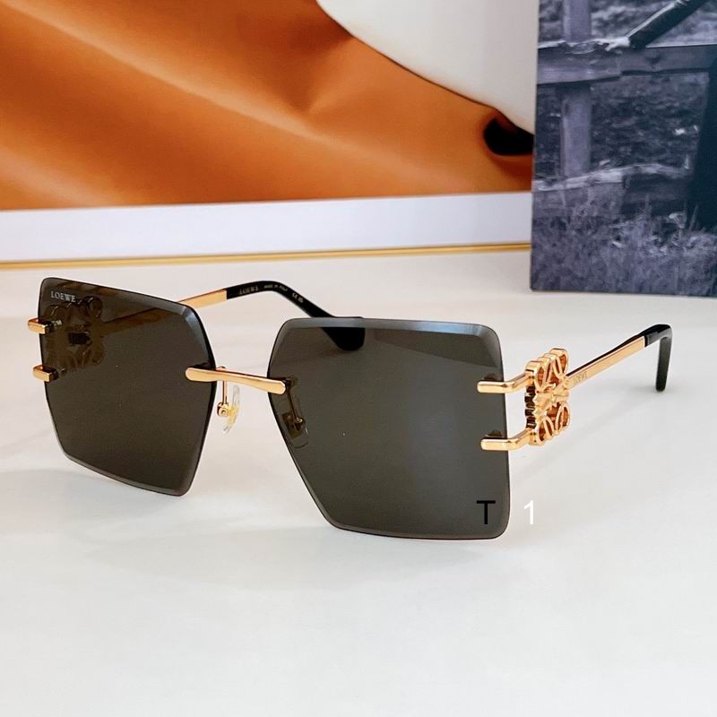 LOEWE  HW2057 62 16-135 a03