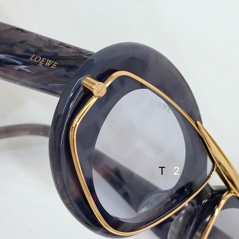 LOEWE MODEL 59 13-140 b07