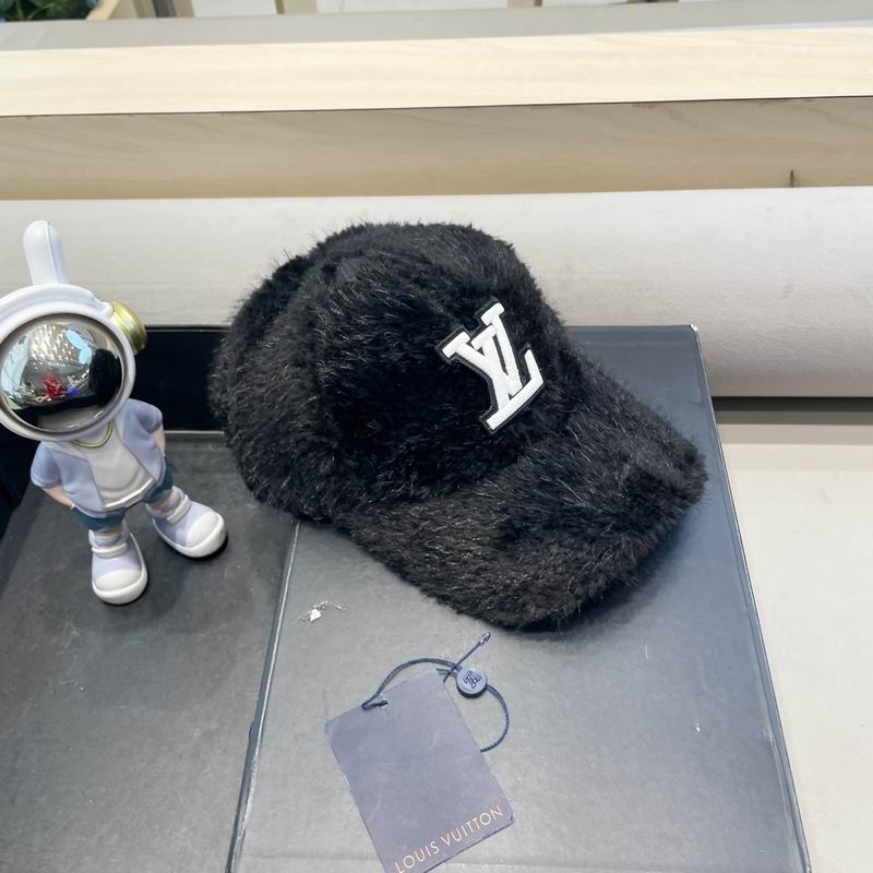 LV Cap (40)