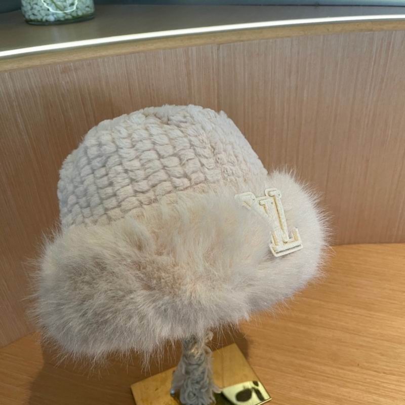 LV Hat (17)