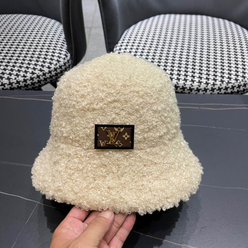 LV Hat (45)