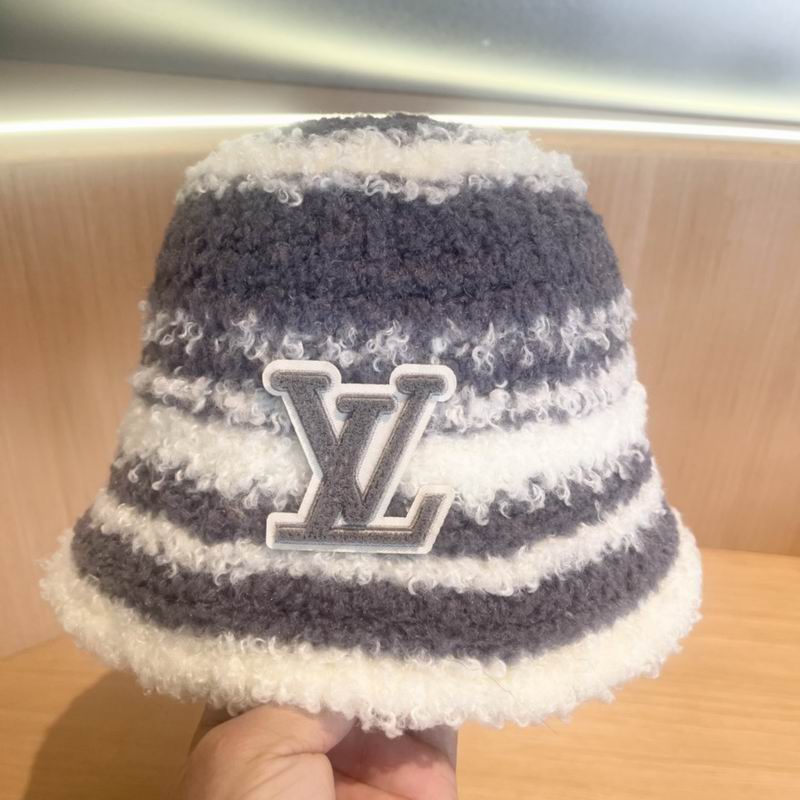 LV hat (114)