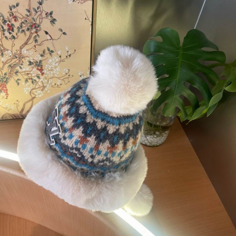 LV hat (118)