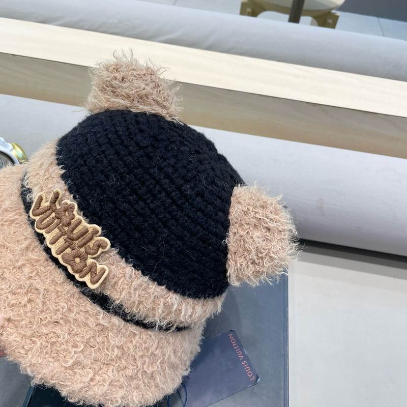 LV hat (12)