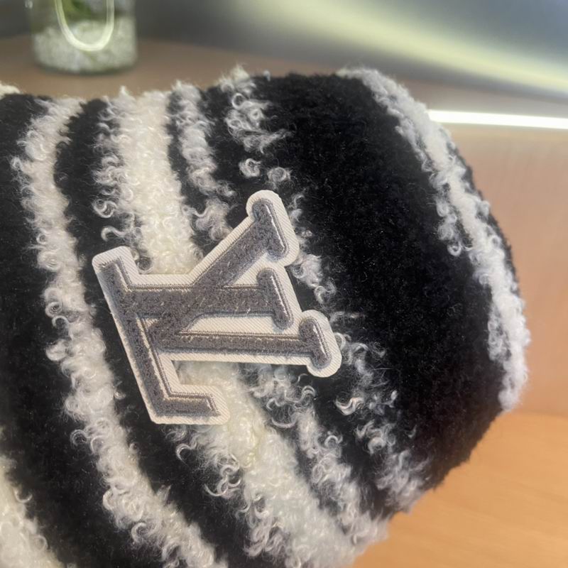 LV hat (123)