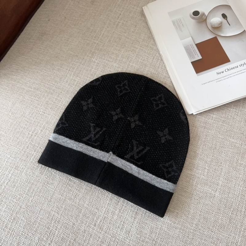 LV hat (142)