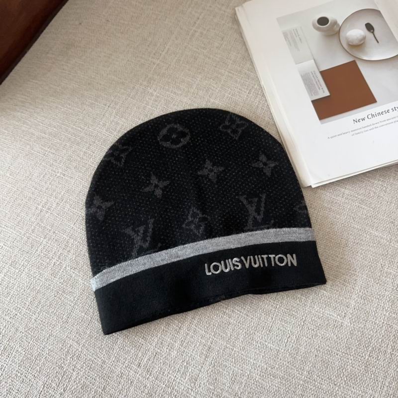 LV hat (144)