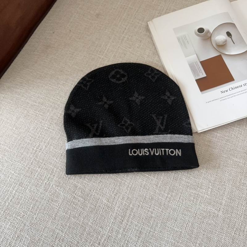 LV hat (148)