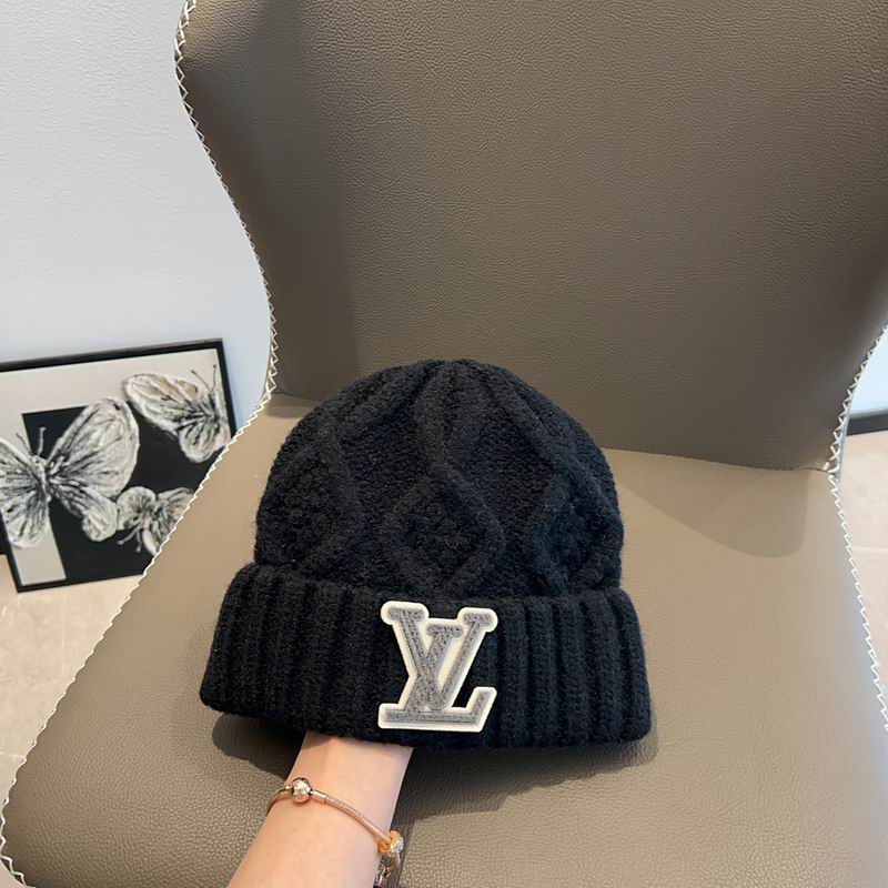 LV hat (15)