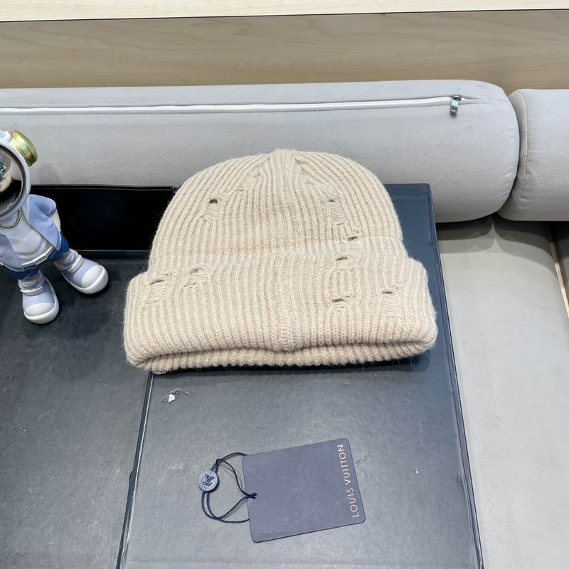 LV hat (150)