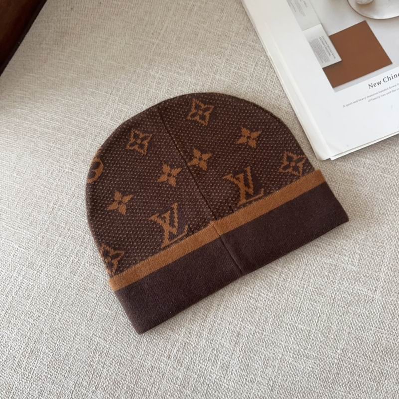 LV hat (150)