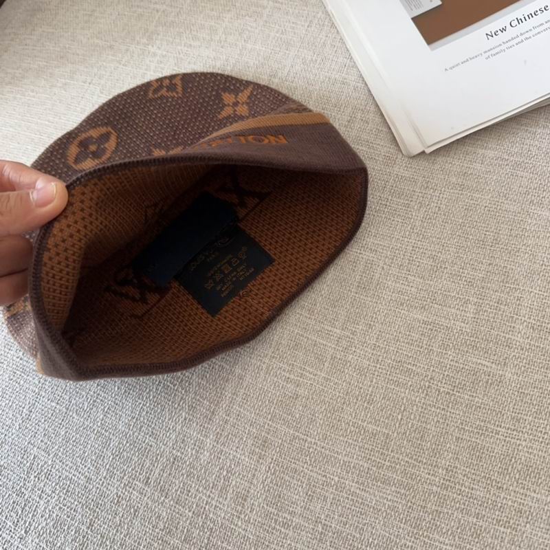 LV hat (152)