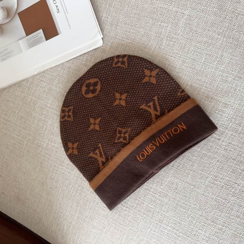LV hat (155)