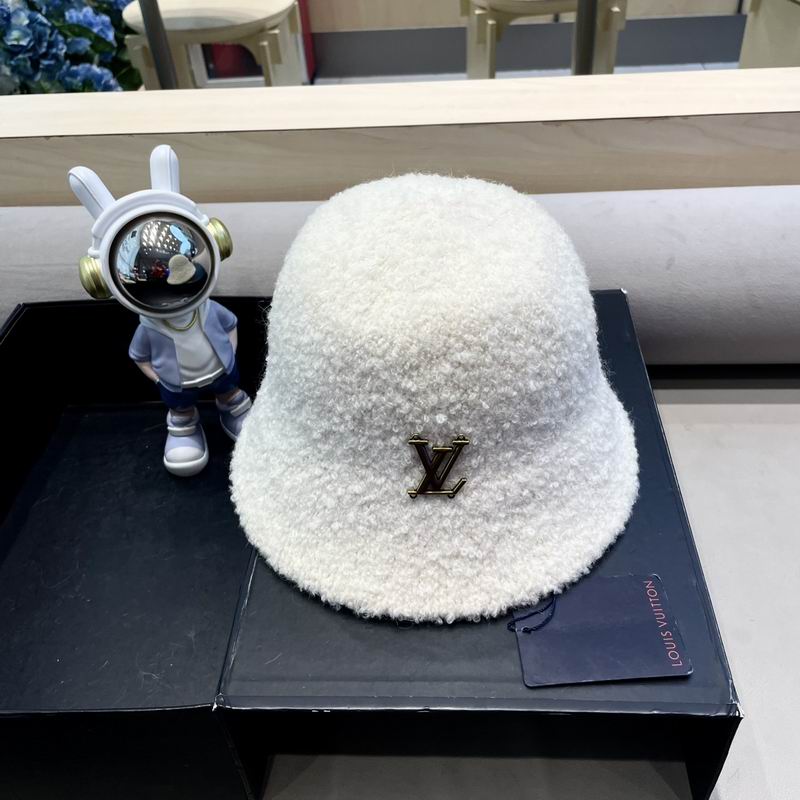 LV hat (156)
