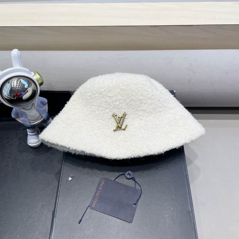 LV hat (158)