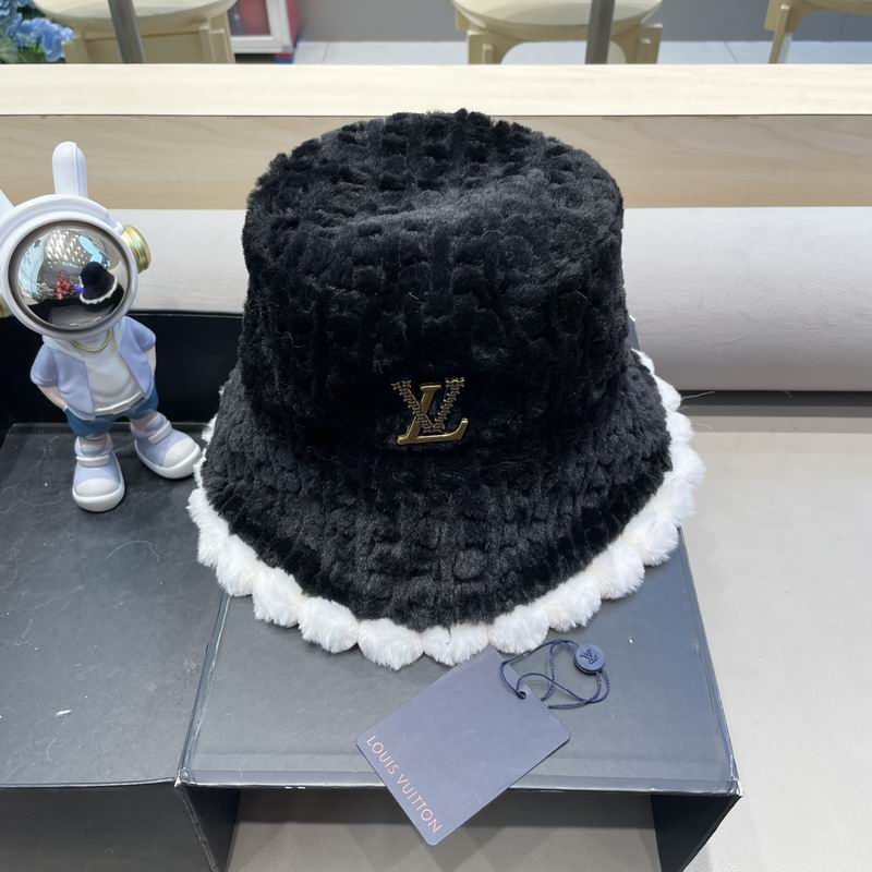 LV hat (16)