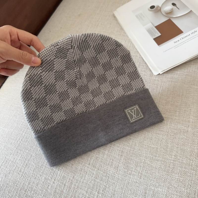 LV hat (162)