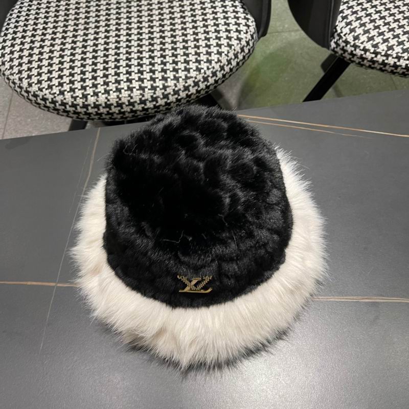 LV hat (175)