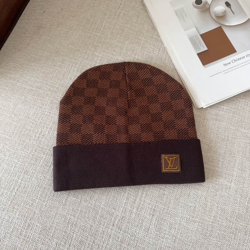 LV hat (175)