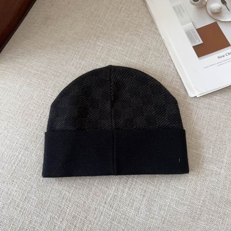 LV hat (181)