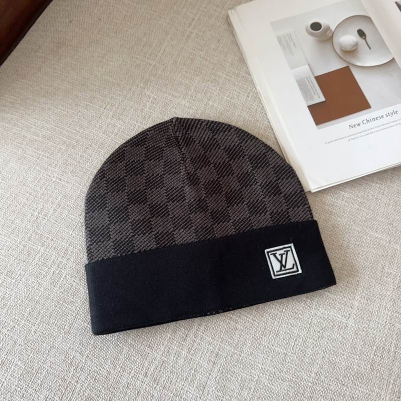 LV hat (185)