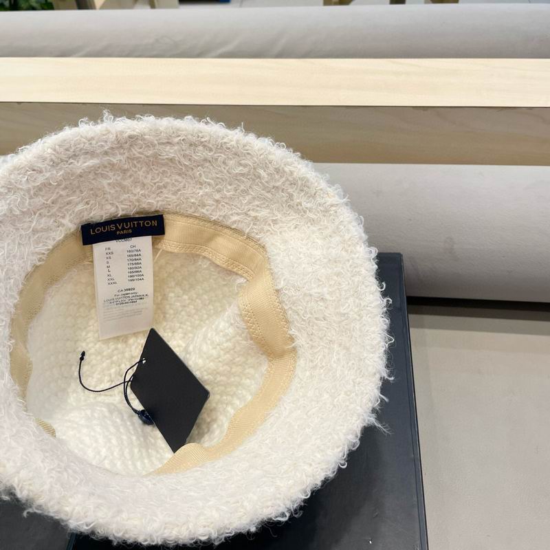 LV hat (19)