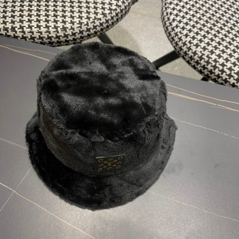 LV hat (19)