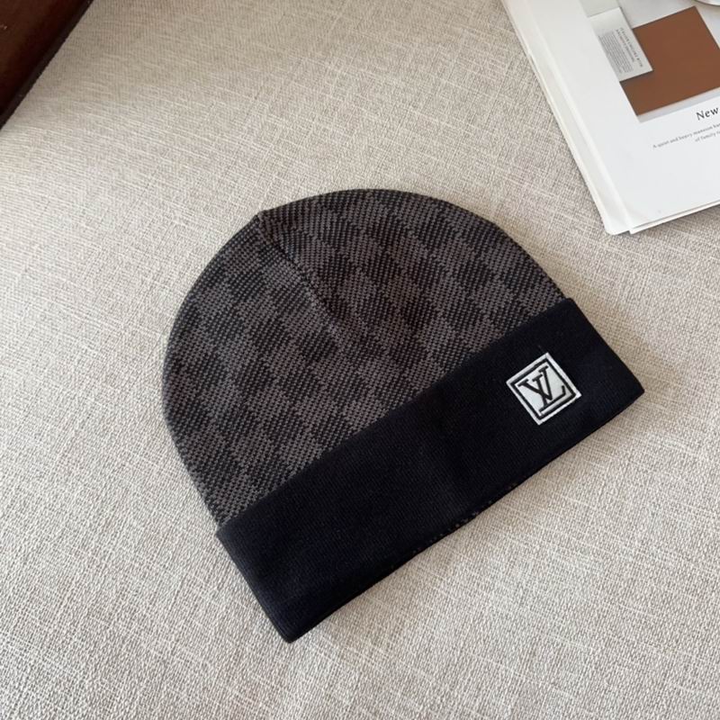 LV hat (192)