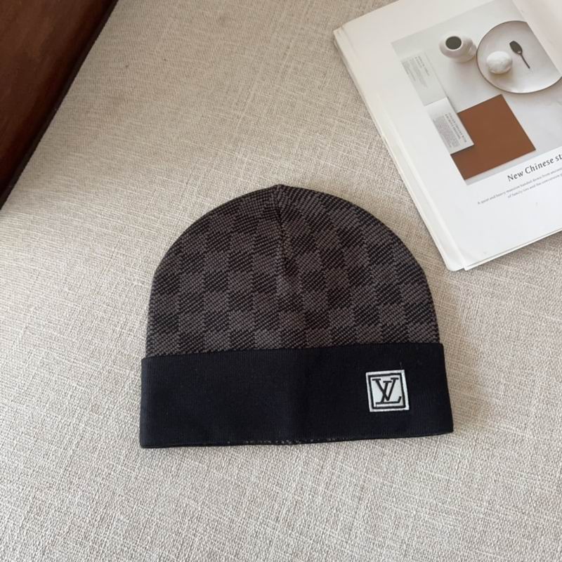 LV hat (193)