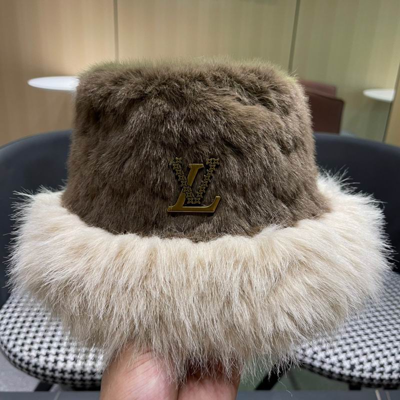 LV hat (194)
