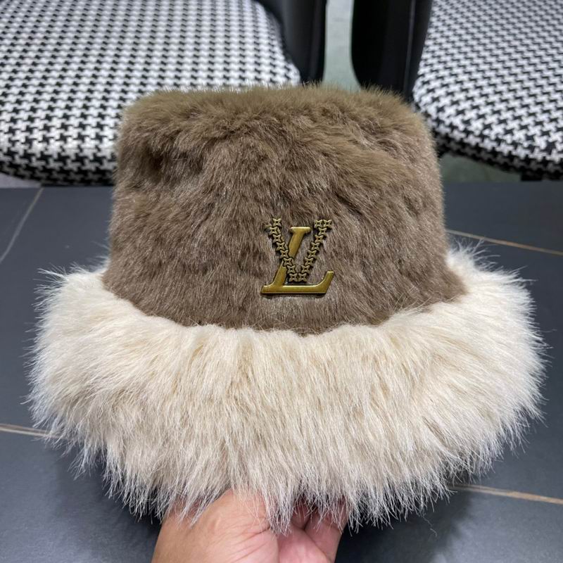 LV hat (195)