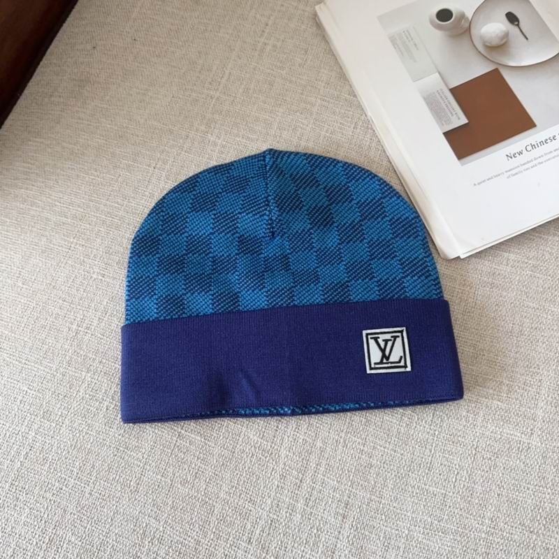 LV hat (196)