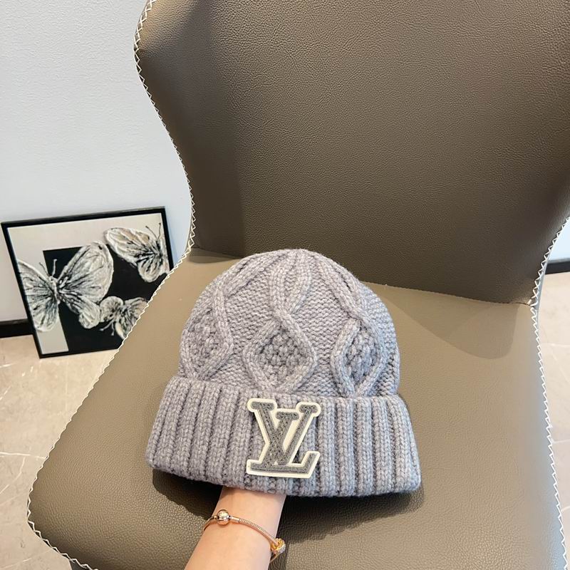 LV hat (20)