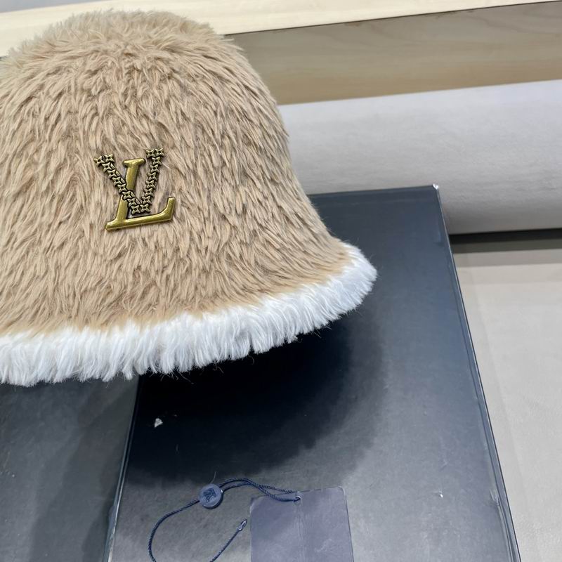 LV hat (20)