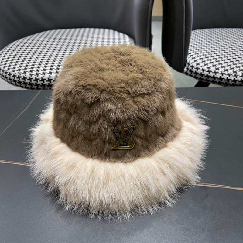 LV hat (200)