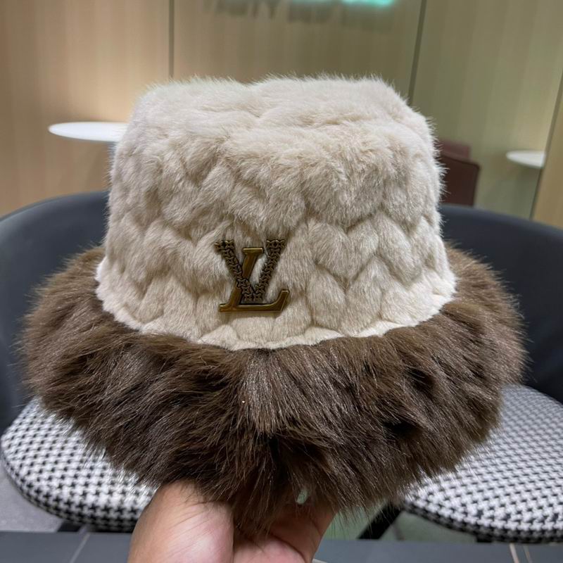 LV hat (205)