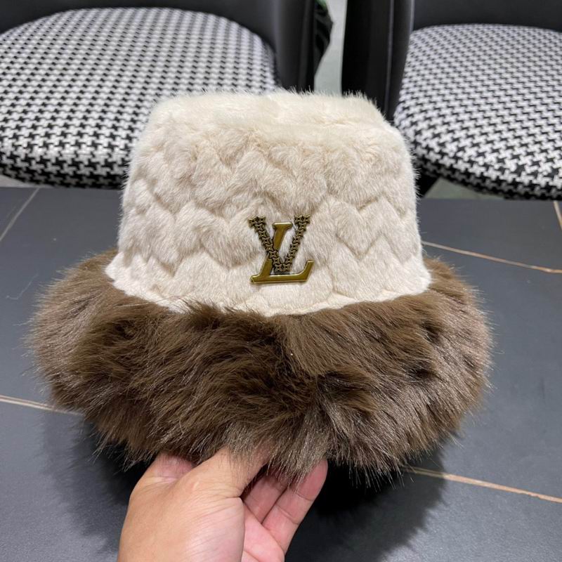 LV hat (206)