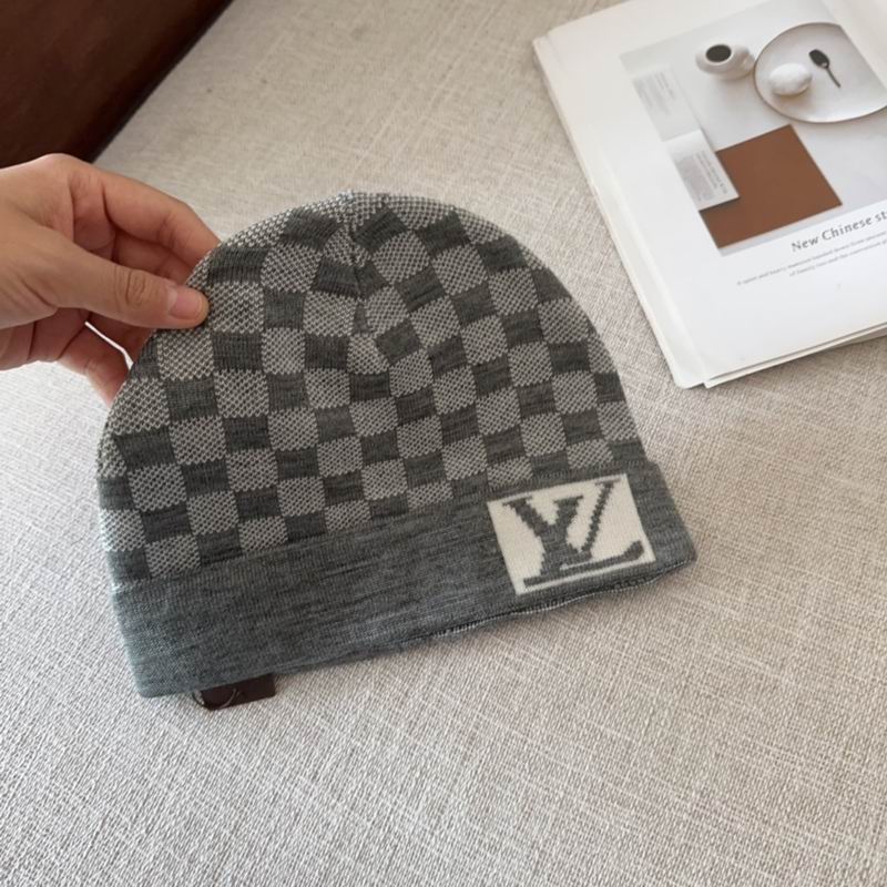 LV hat (207)