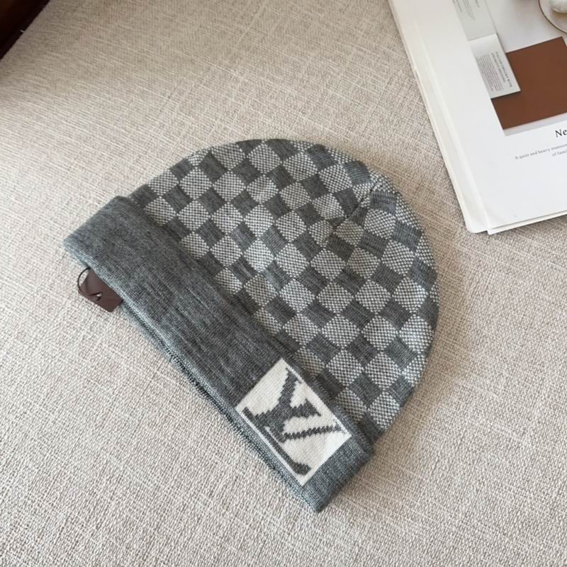 LV hat (209)