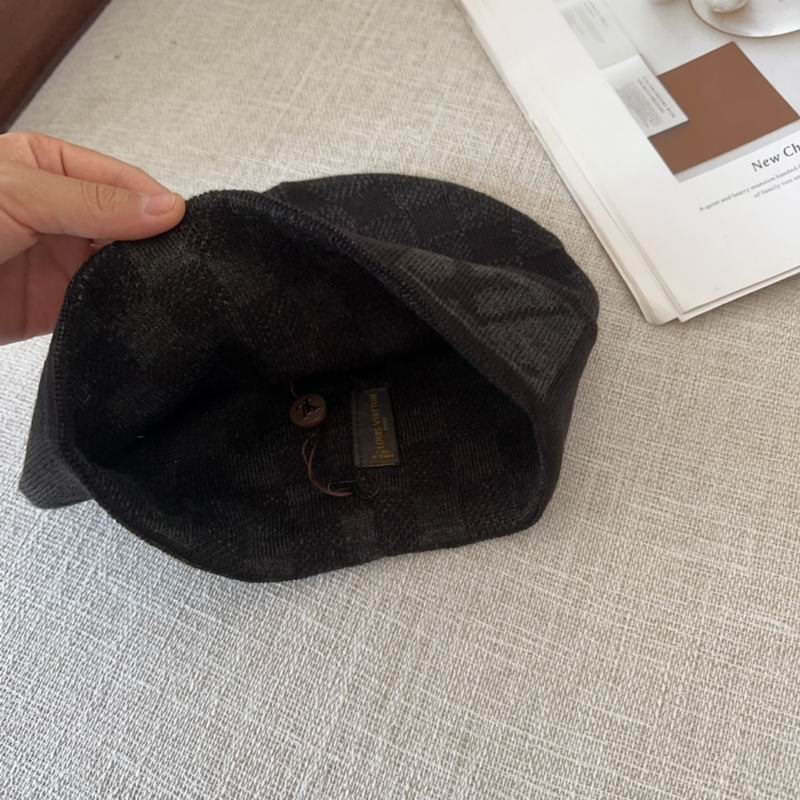 LV hat (214)