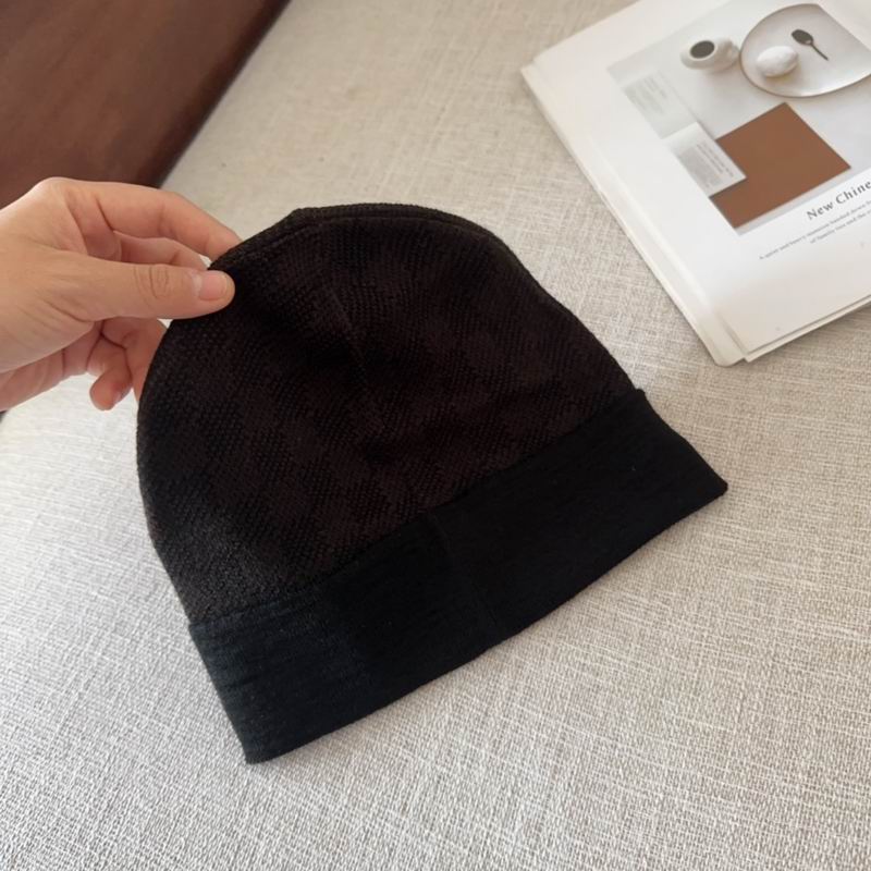 LV hat (223)