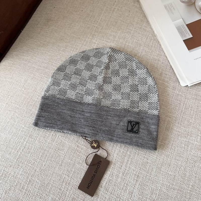 LV hat (231)