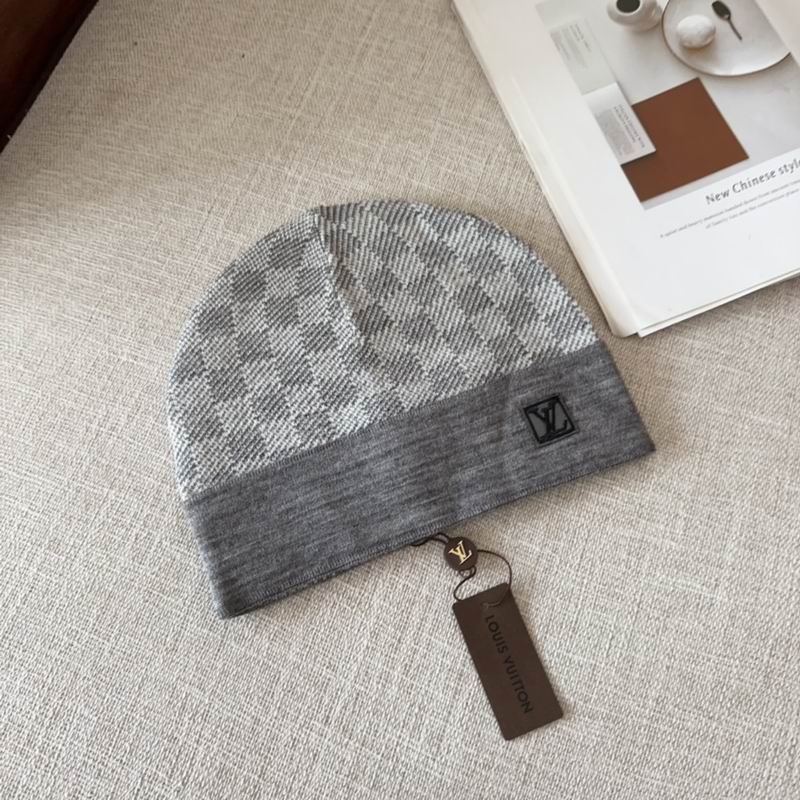 LV hat (237)